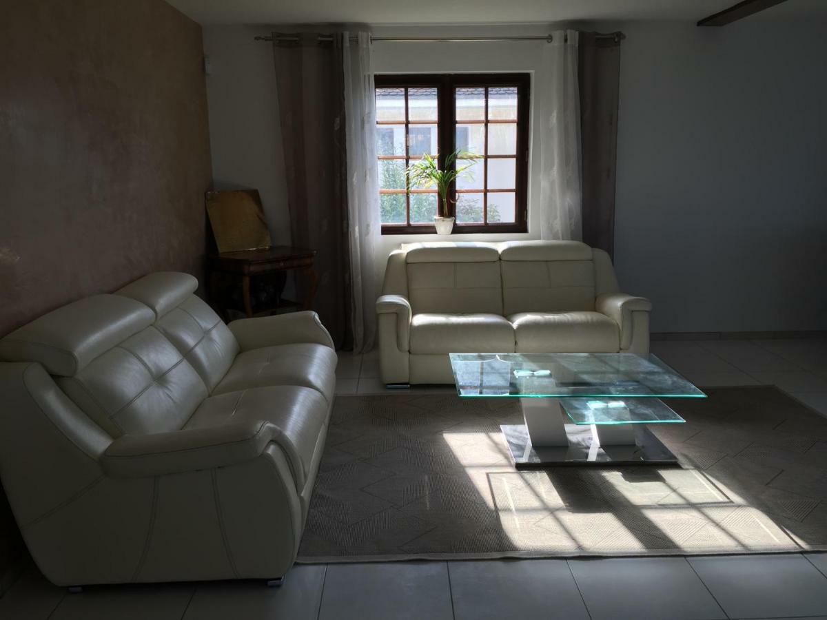 Villa Maxilly Екстериор снимка
